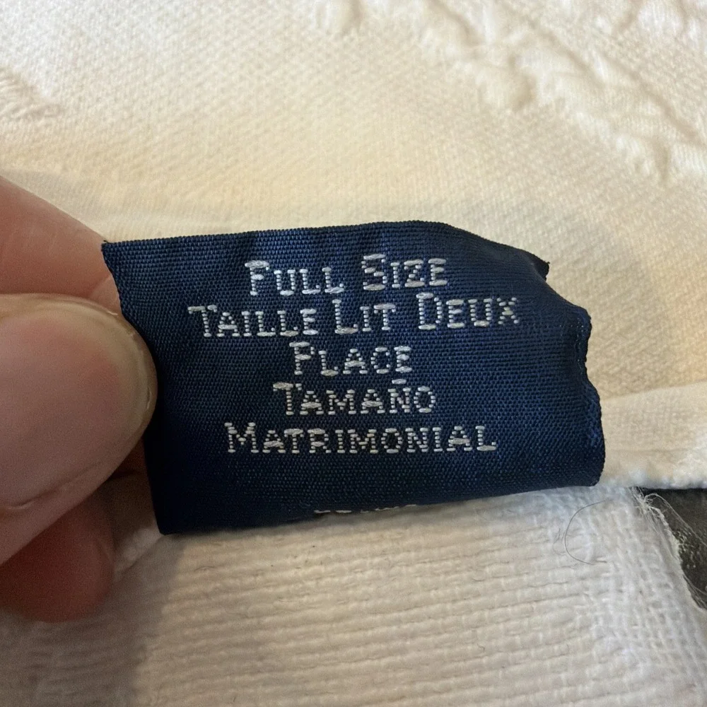 Ralph Lauren Textured 100% Cotton White Coverlet Geometric Diamond Pattern Full